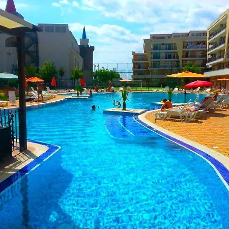 Apartment Modern Apartment In Closed Complex With A Pool