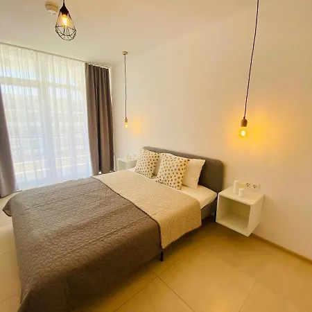 Апартаменты Modern Apartment In Closed Complex With A Pool